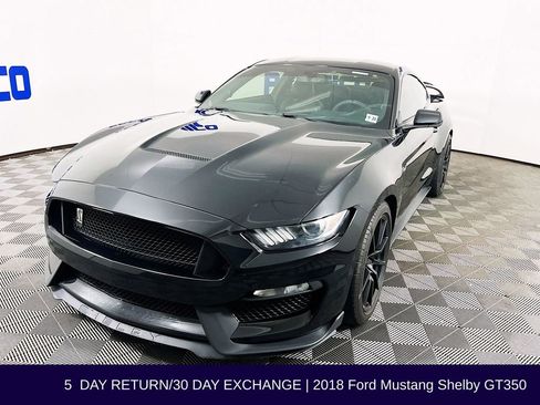 Used 2018 Ford Mustang Shelby GT350 w/ Convenience Package image 4