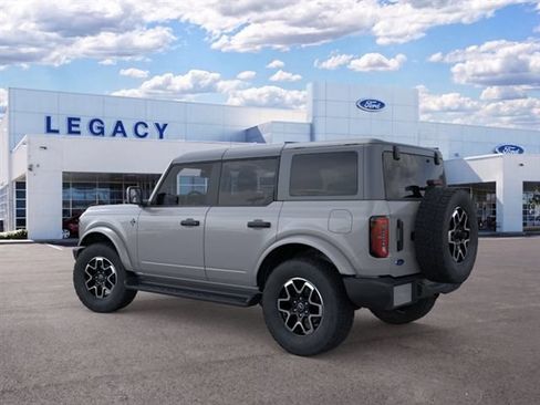 New 2026 Ford Bronco Outer Banks AWD/4WD image 4