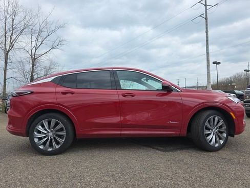 New 2026 Buick Envista Avenir image 17