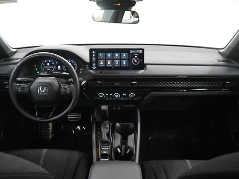 Used 2024 Honda Accord Sport image 13