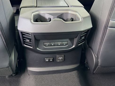 New 2026 Toyota Tundra Platinum AWD/4WD image 22