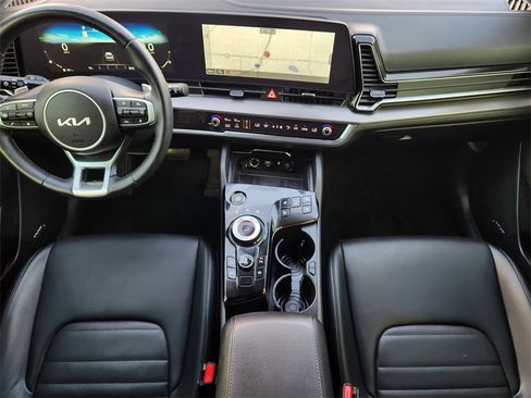 Certified 2024 Kia Sportage SX Prestige image 5