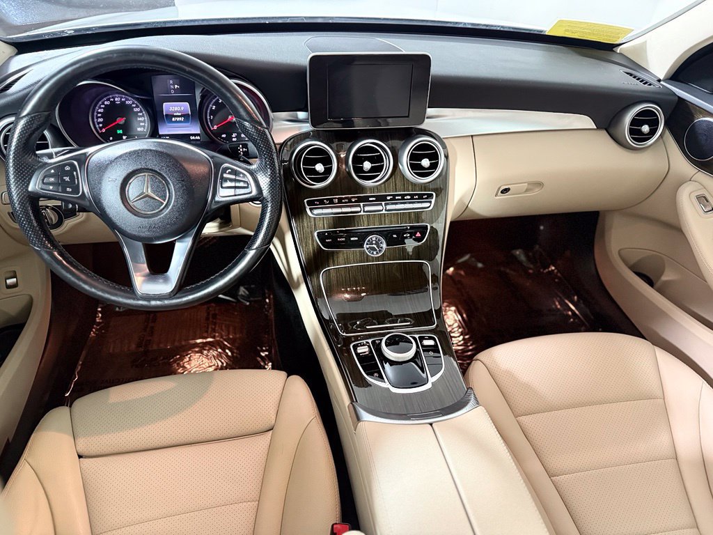 Used 2017 Mercedes-Benz C 300 4MATIC Sedan image 27