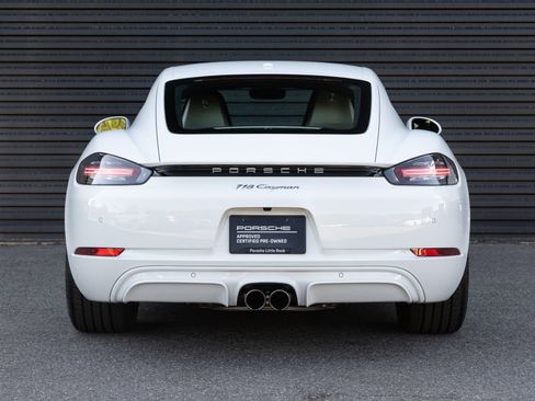 Certified 2025 Porsche 718 Cayman image 6