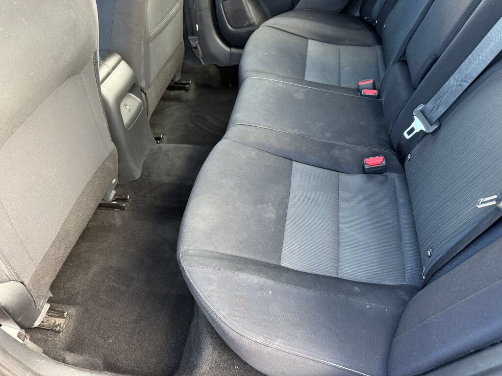 Used 2020 Nissan Sentra SV FWD image 10