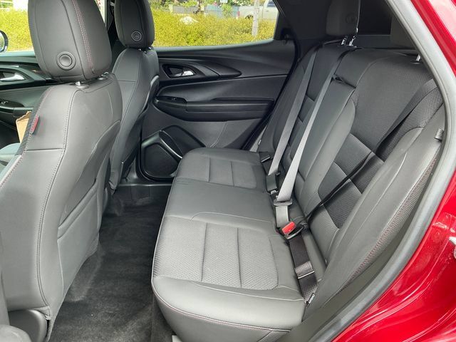 Used 2023 Chevrolet TrailBlazer RS FWD image 25