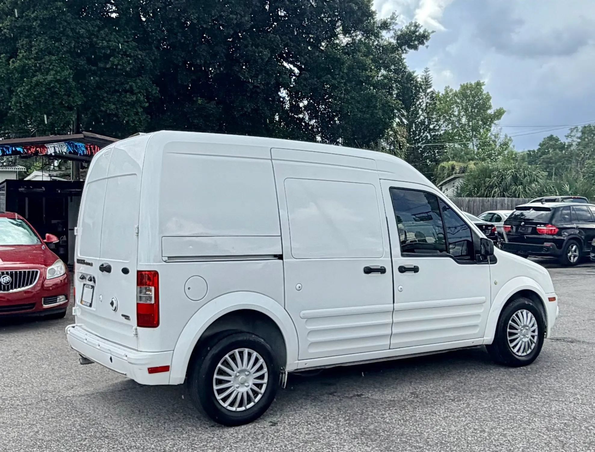 Used 2012 Ford Transit Connect XL FWD image 5