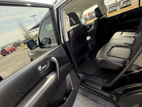 Used 2023 Nissan Armada SV w/ Cargo Package image 11