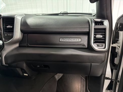 Used 2024 RAM 1500 Laramie AWD/4WD image 22