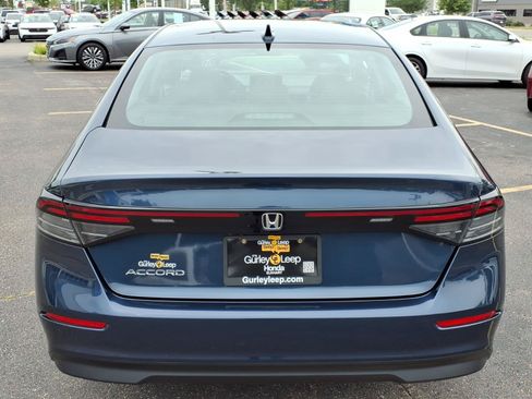 Used 2024 Honda Accord EX image 10