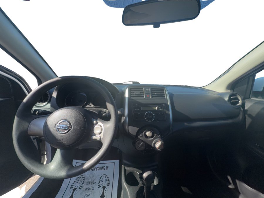Used 2012 Nissan Versa SV FWD image 19