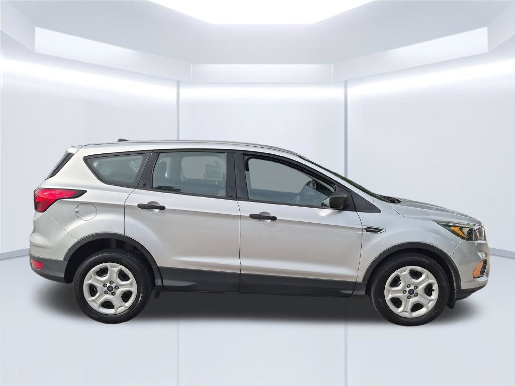 Used 2019 Ford Escape S FWD image 8