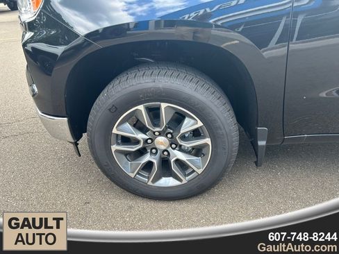 New 2025 Chevrolet Silverado 1500 LT image 9