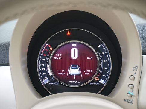 Used 2015 FIAT 500 Pop image 13