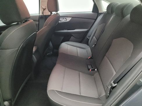 Used 2023 Kia Forte LXS image 18