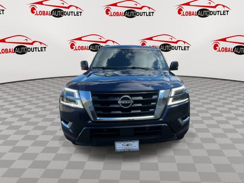 Used 2021 Nissan Armada SL w/ Captain's Chairs Package AWD/4WD image 3