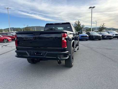 New 2026 Chevrolet Silverado 2500 Custom w/ Custom Value Package image 7