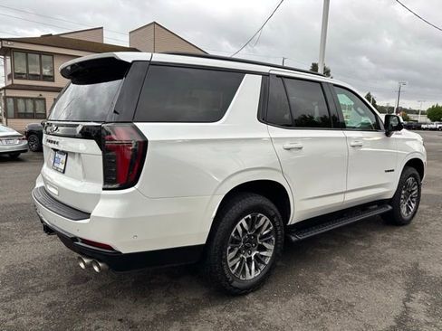 Used 2025 Chevrolet Tahoe Z71 AWD/4WD image 5