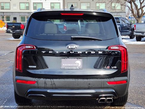 Used 2020 Kia Telluride S w/ S 8 Passenger Seating Package image 8