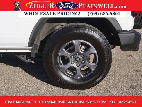 Used 2025 Ford Bronco Big Bend image 9