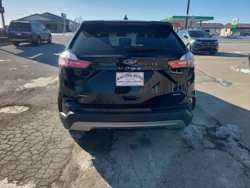 Used 2024 Ford Edge SEL image 7