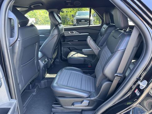 Used 2026 Ford Explorer ST-Line AWD/4WD image 13