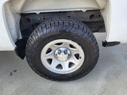 Used 2018 Chevrolet Silverado 1500 W/T w/ Trailering Package image 25