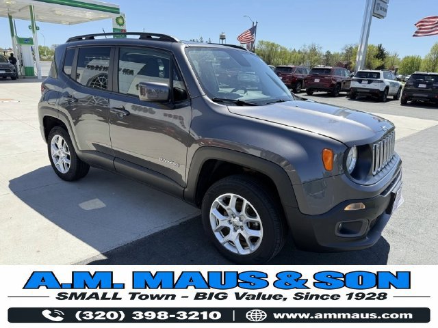 Used 2017 Jeep Renegade Latitude w/ Popular Equipment Group AWD/4WD image 1