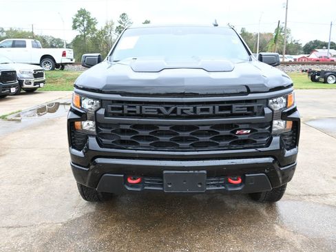 Used 2023 Chevrolet Silverado 1500 Custom Trail Boss w/ LPO, Dark Essentials Package image 9