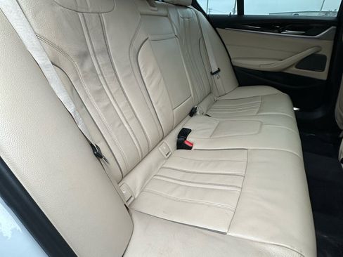 Used 2017 BMW 530i xDrive image 51