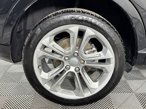 Used 2018 Audi Q3 2.0T Premium Plus w/ Premium Plus Package image 32