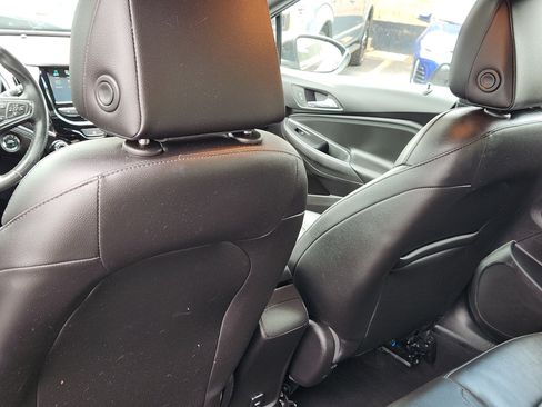 Used 2017 Chevrolet Cruze Premier w/ RS Package FWD image 23