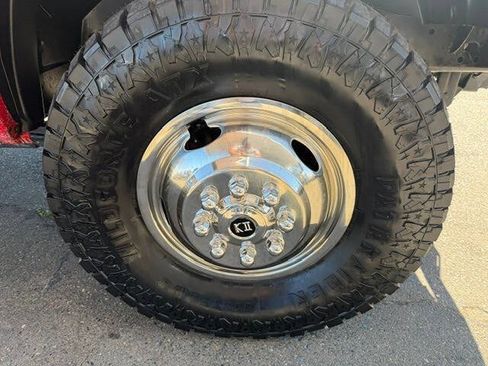 Used 2018 RAM 3500 Tradesman w/ Chrome Appearance Group AWD/4WD image 30
