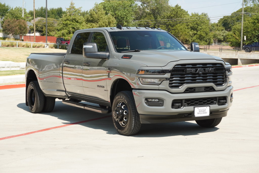 Used 2026 RAM 3500 Lone Star AWD/4WD image 7