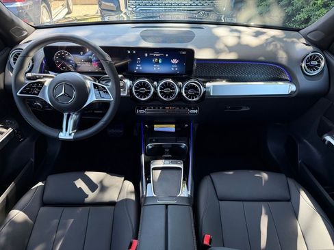 New 2026 Mercedes-Benz GLB 250 image 11
