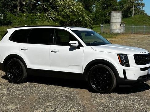 Used 2021 Kia Telluride SX w/ SX Prestige Package AWD/4WD image 2