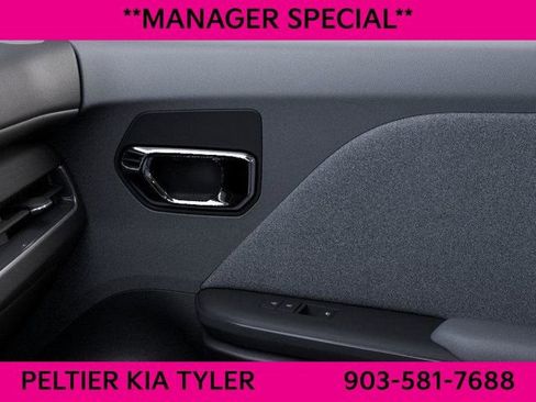 New 2025 Kia K4 LXS image 26