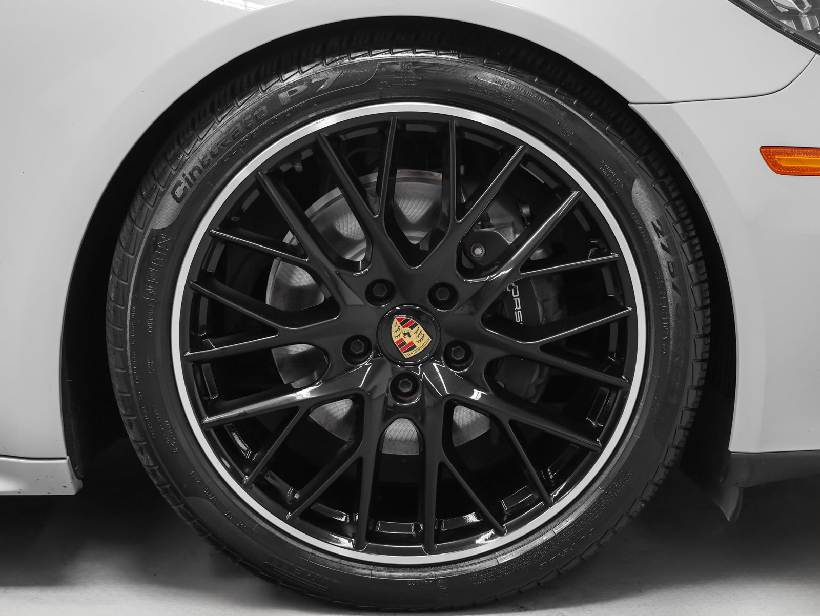 Certified 2023 Porsche Panamera 4 Platinum Edition AWD/4WD image 15