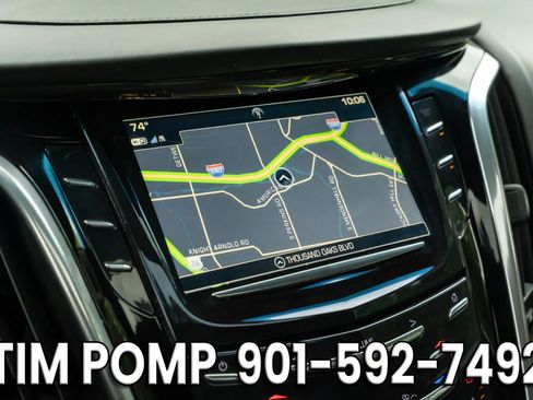 Used 2018 Cadillac Escalade Platinum AWD/4WD image 22