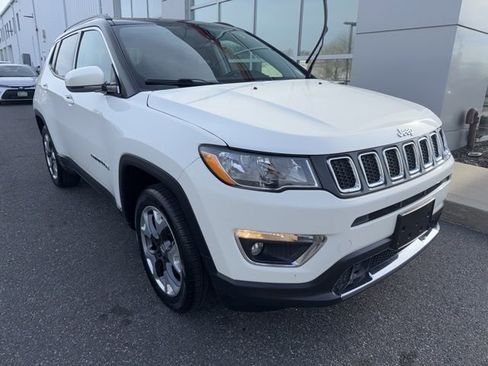 Used 2021 Jeep Compass Limited w/ Sun and Sound Group image 2