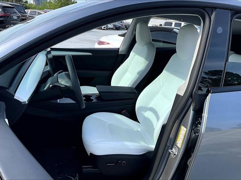 Used 2025 Tesla Model Y Performance AWD/4WD image 7