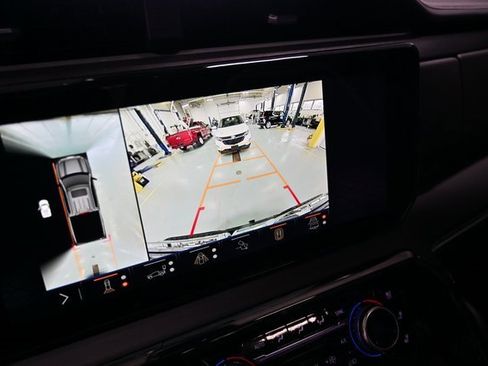 Used 2024 GMC Sierra 1500 AT4X image 21