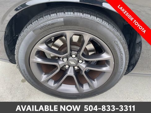 Used 2022 Dodge Challenger R/T Scat Pack w/ Plus Package RWD image 11