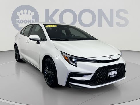 Used 2026 Toyota Corolla SE FWD image 10