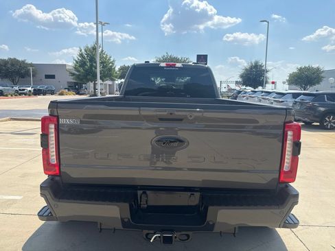 Used 2026 Ford F450 Lariat AWD/4WD image 4