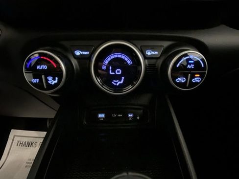 Certified 2026 Hyundai Venue SEL FWD image 18