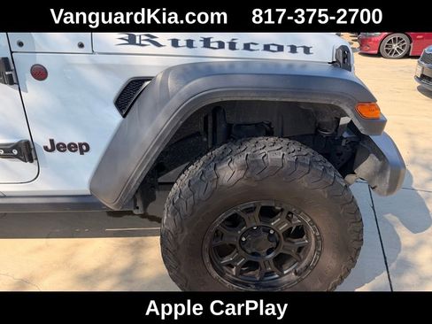 Used 2024 Jeep Wrangler Rubicon w/ Technology Group image 11