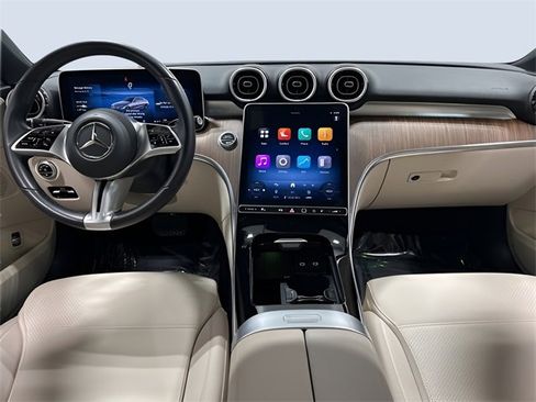 Used 2025 Mercedes-Benz C 300 4MATIC Sedan image 13