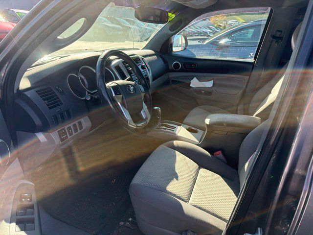 Used 2012 Toyota Tacoma PreRunner w/ SR5 Pkg RWD image 8