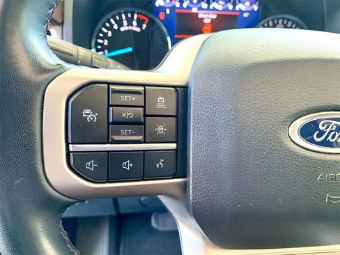 Used 2024 Ford Expedition Limited image 33